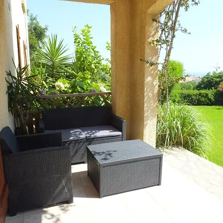 Rez-de-villa Au Calme Pres Des Plages